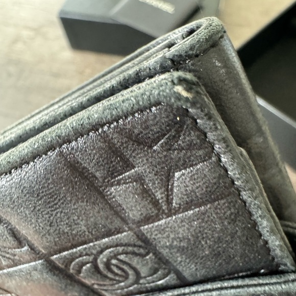 Chanel Icon Quilted Compact Wallet 🖤 - Picture 6 of 10